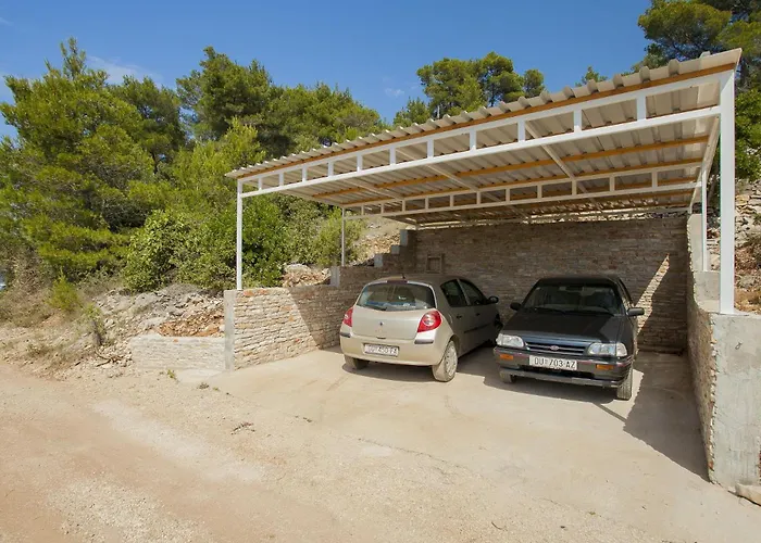 House Bistrana 펜션 *